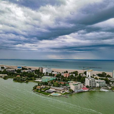 Belinda Hotel Mamaia Adults Only Exterior foto