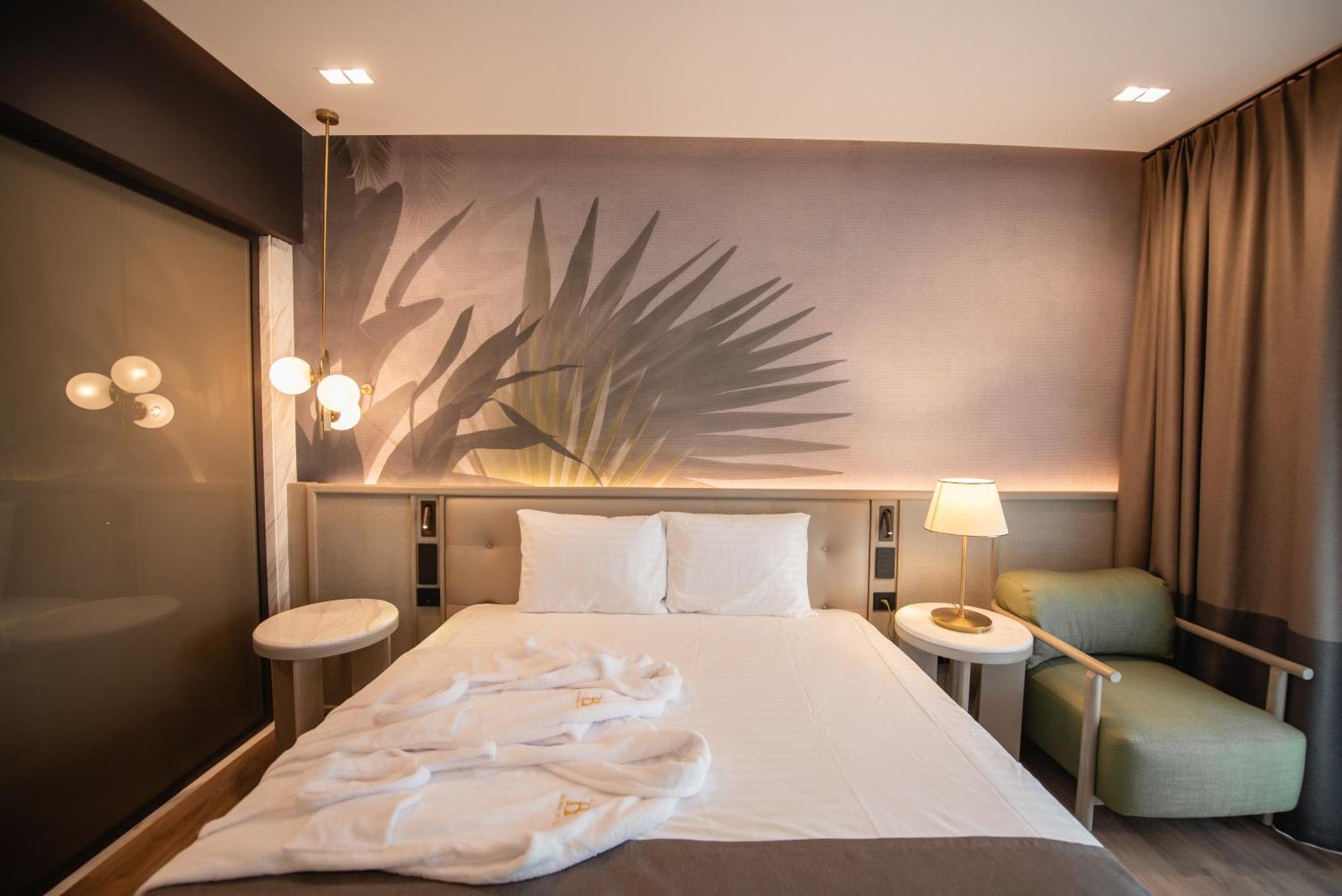 Belinda Hotel Mamaia Adults Only Exterior foto