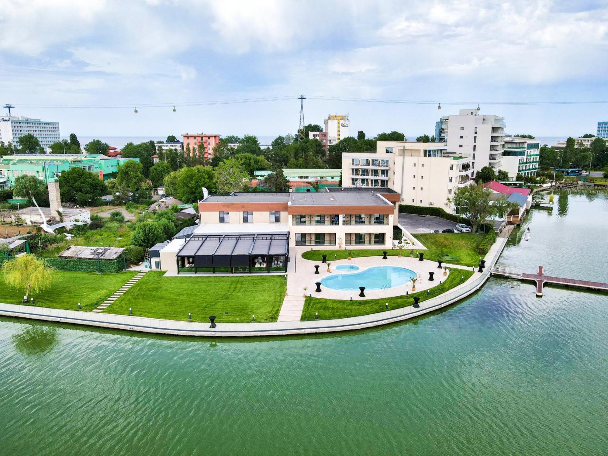 Belinda Hotel Mamaia Adults Only Exterior foto