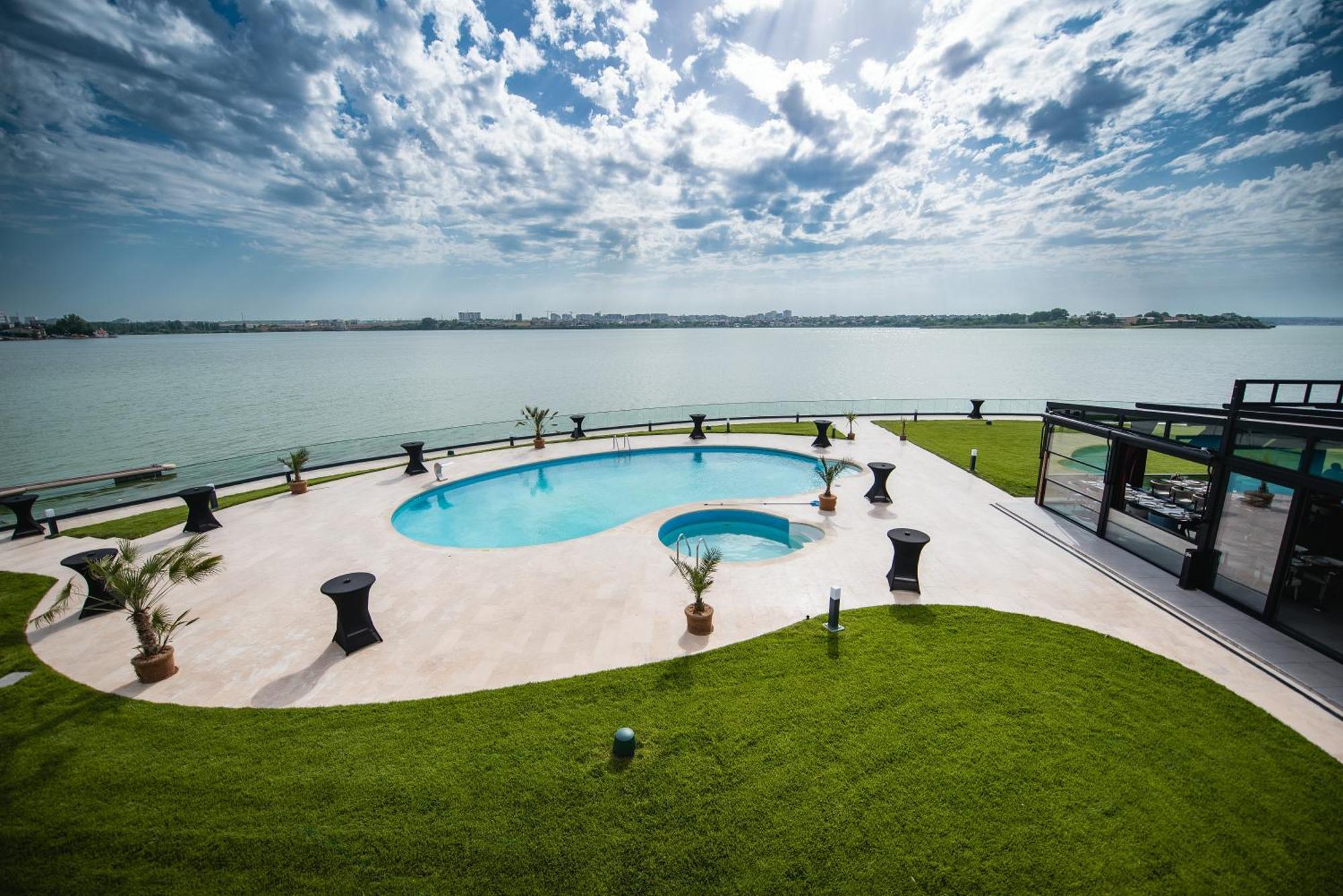 Belinda Hotel Mamaia Adults Only Exterior foto