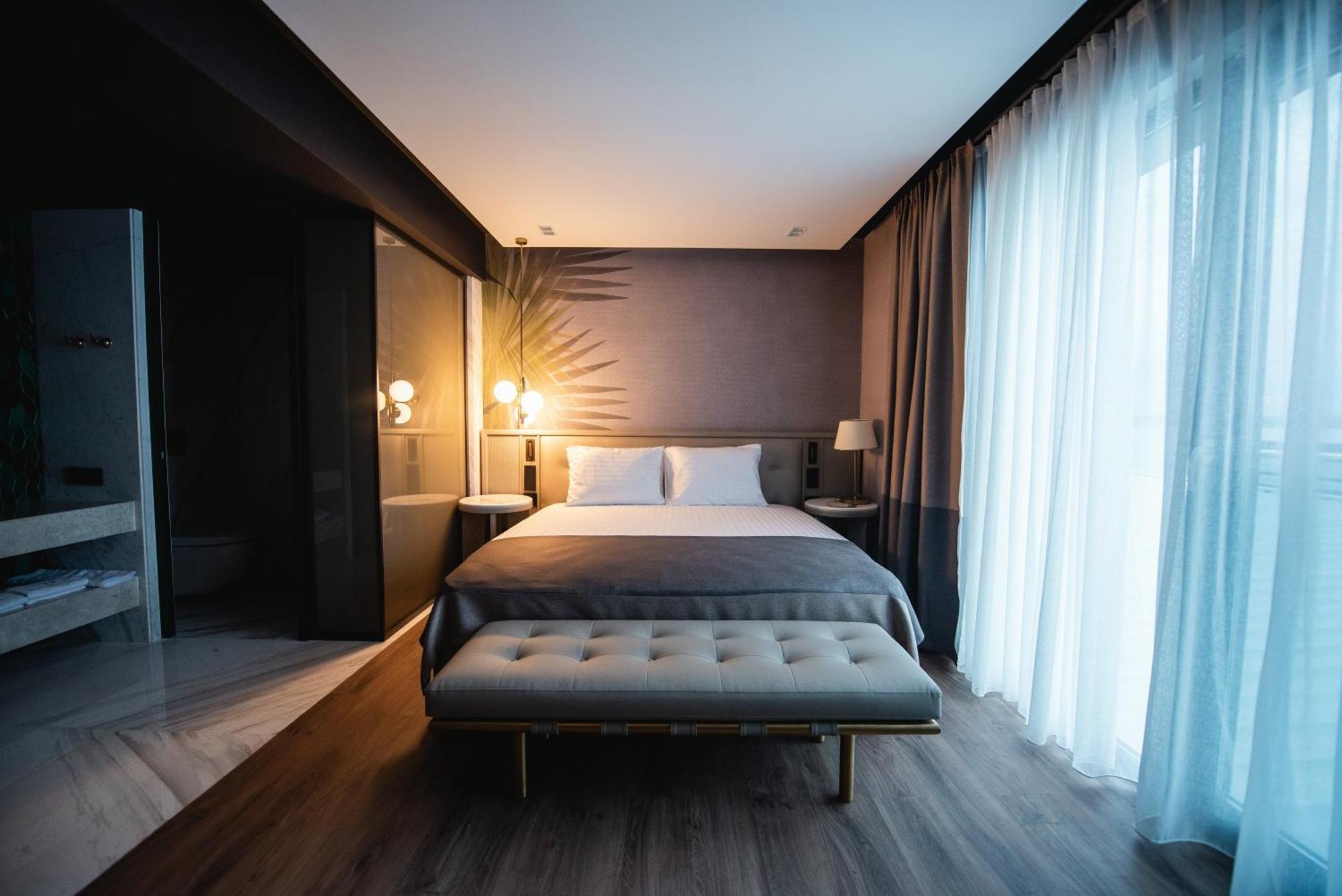 Belinda Hotel Mamaia Adults Only Exterior foto