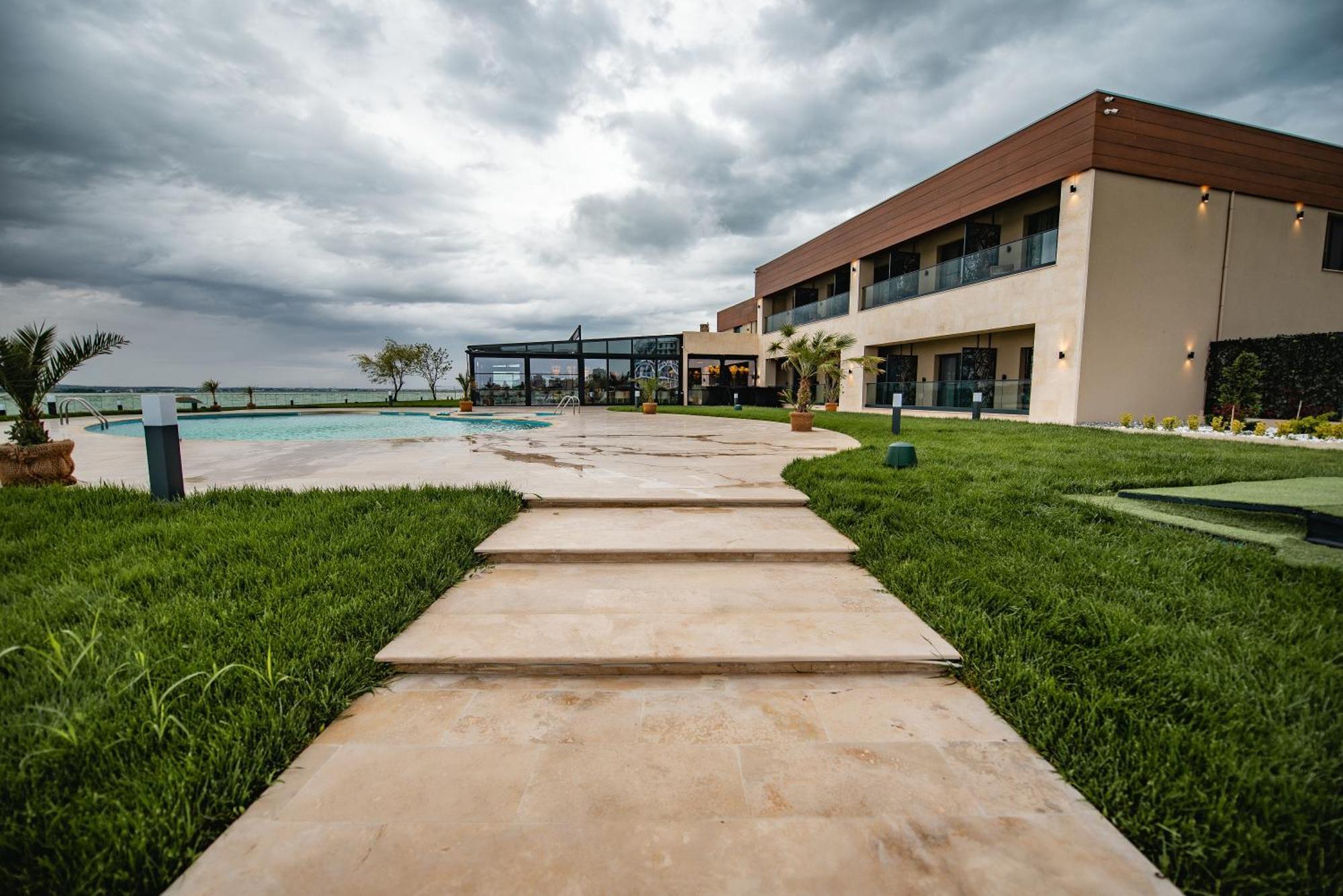 Belinda Hotel Mamaia Adults Only Exterior foto